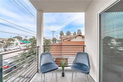 Foto del edificio - 232 E Gage Ave
