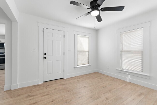 Building Photo - 2914 Woodson Rd