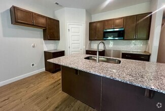 Building Photo - 200 Cowlily Ct