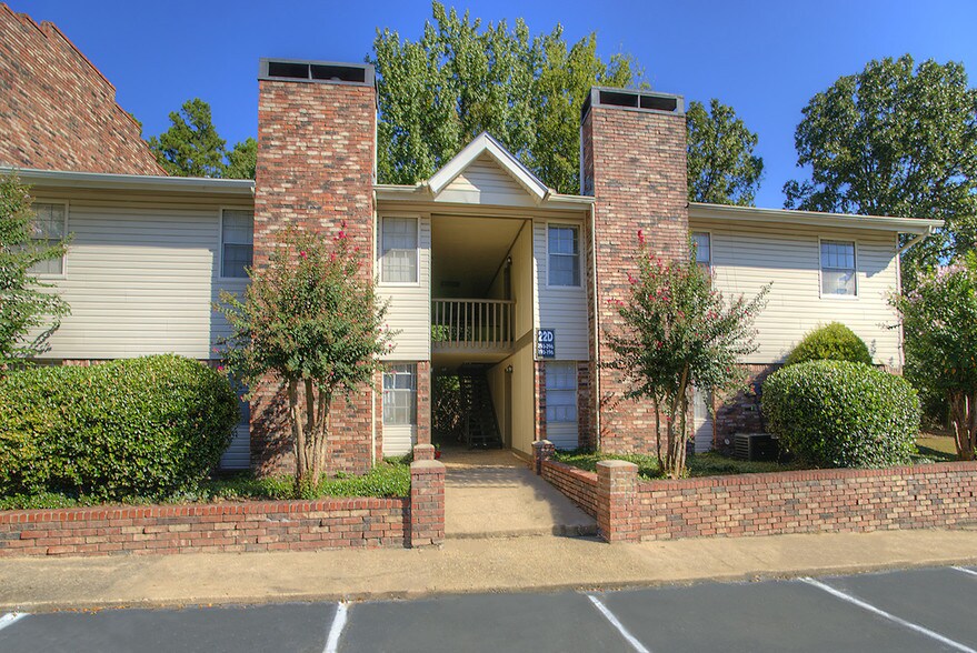CHENAL PLACE Rentals - Little Rock, AR | Apartments.com
