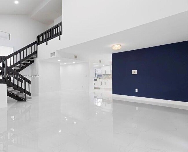 Foto del edificio - 9901 SW 136th Ct