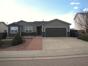 Building Photo - 4950 Gibbon St