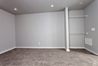 Building Photo - 838 S Terrace Dr