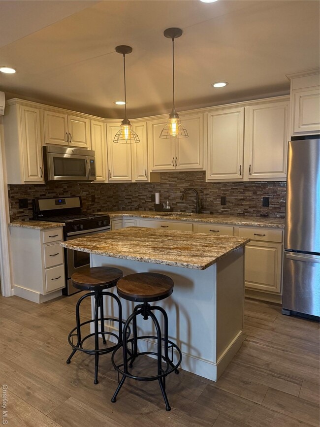 Building Photo - 8 McCullums Ln