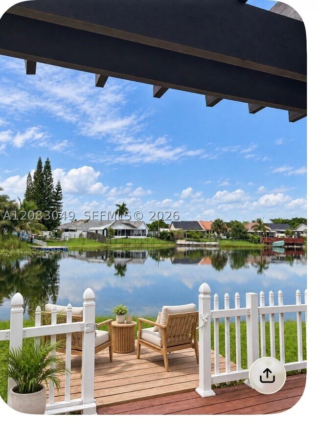 Foto del edificio - 1201 SW 124th Ct