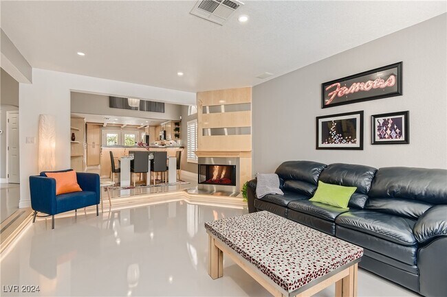 Foto del edificio - 3220 Antilles Ct