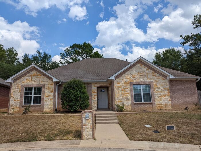 South Tyler! Beautiful 3 Bedroom, 2 Bath Home House Rental in Tyler, TX
