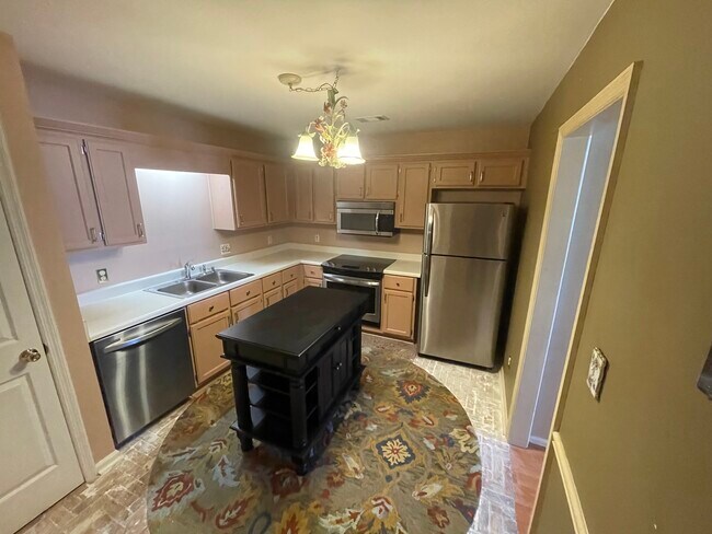 Building Photo - 953 Red Bank Ct