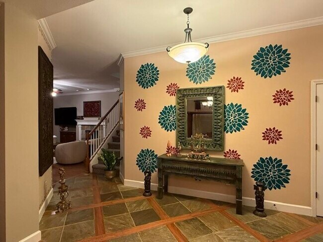Foto del edificio - 2401 Goldenrod Wy