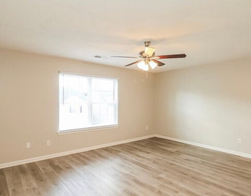Building Photo - 1234 Brookstone Rd