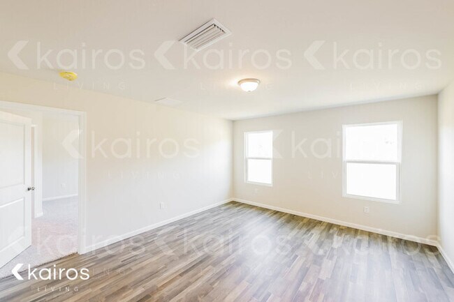 Building Photo - 83 Cora Rd
