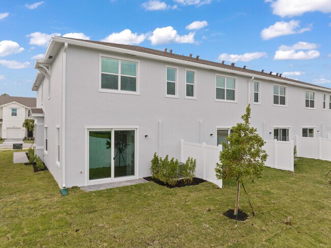 Building Photo - 859 Grovebush Ln