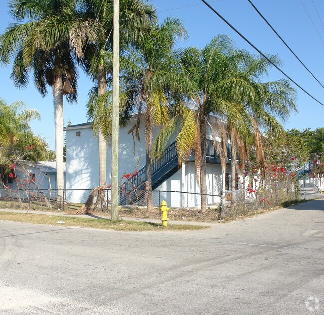 Building Photo - 151 NW 9th St