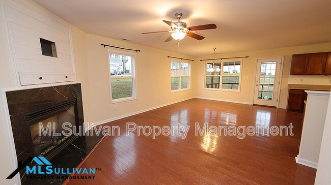 Foto del edificio - 2508 Tulip Poplar Cir