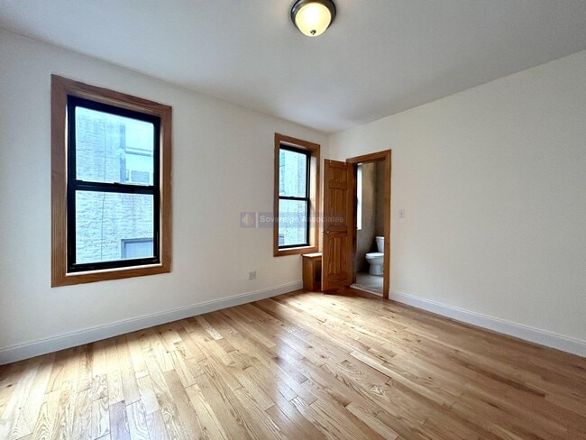 Foto del edificio - 280 Fort Washington Ave