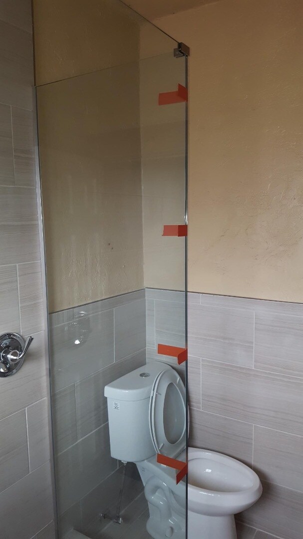 Foto del edificio - 918 E 6th St