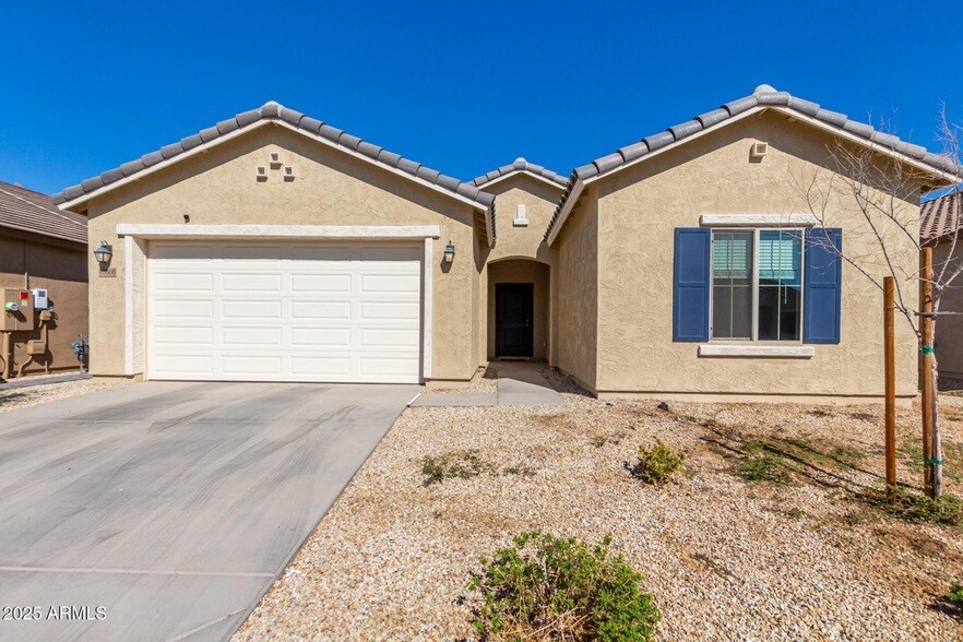 Foto principal - 10808 W Bloch Rd