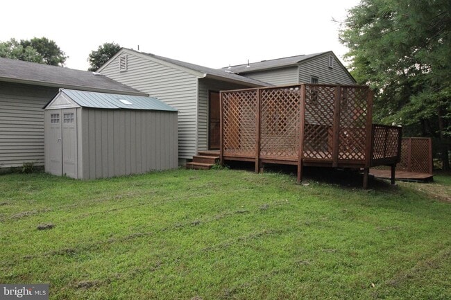 Building Photo - 11856 Mohican Rd