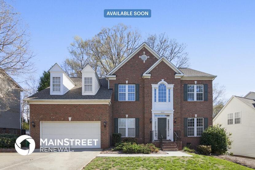 Foto principal - 9607 Mitchell Glen Dr