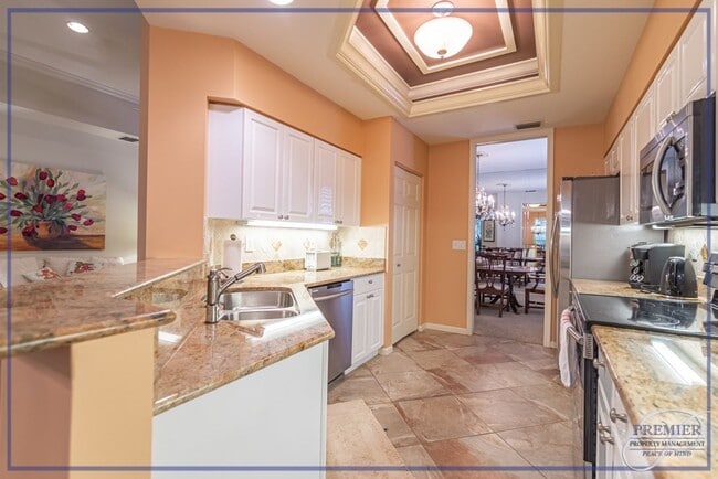 Building Photo - ***PELICAN BAY CRESCENT SEASONAL RENTAL***3 BED 2.5 BATH***2 CAR GARAGE***EXCELLENT LOCATION***