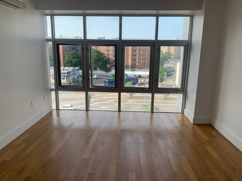 Primary Photo - 9002 Queens Blvd