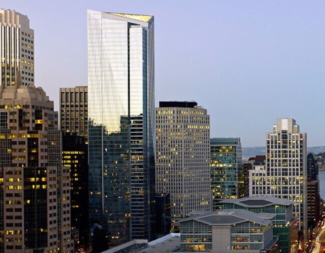 Foto del edificio - Millennium Stunner! 2BR/2BA 1,245sqft! Pet...