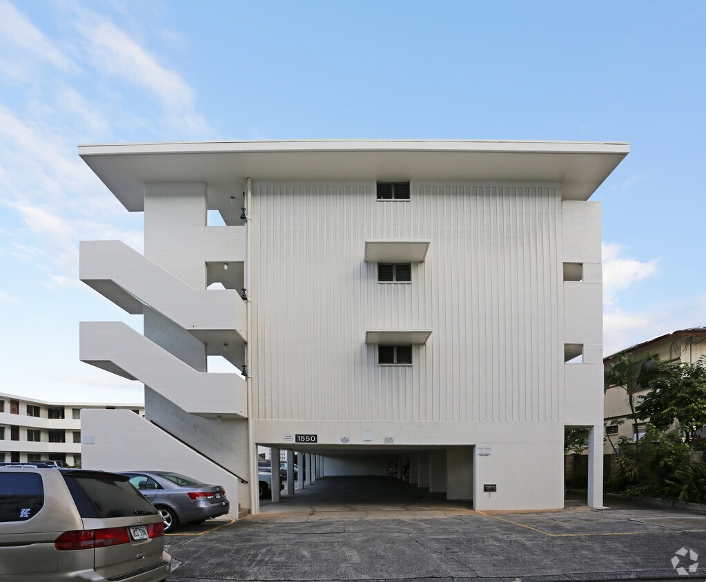 Building Photo - 1536 Pohaku St