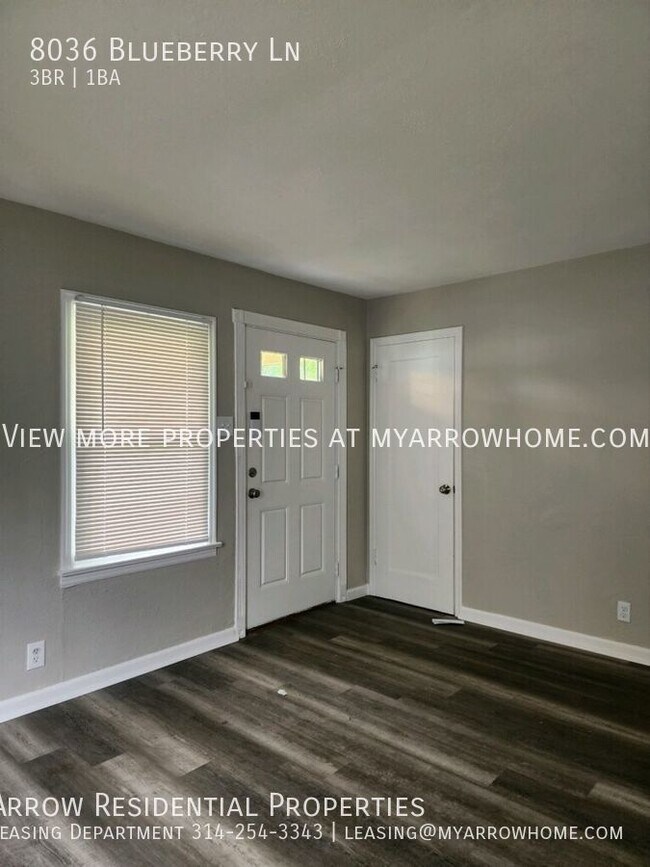 Building Photo - 3 Bedroom 1 bath with Large Back Yard Comi...