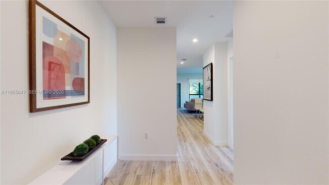 Foto del edificio - 24705 SW 129th Ave