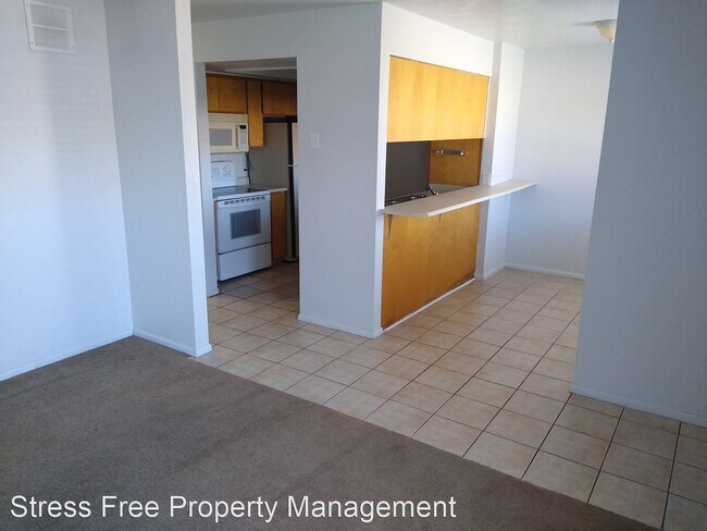 2 br, 1 bath House - 171 North College Way #7 - 4
