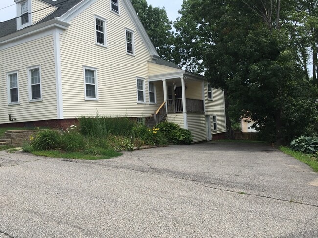 Building Photo - 26 Otis Ave