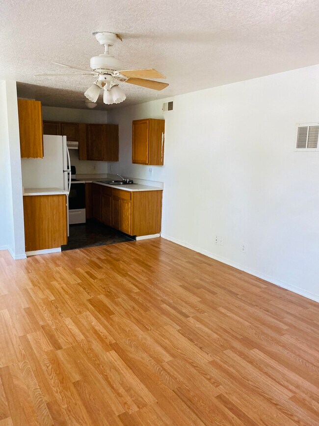 Foto del edificio - 5 Mountain Laurel St