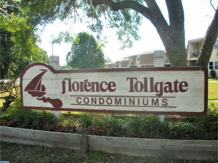 Building Photo - 38 Florence Tollgate