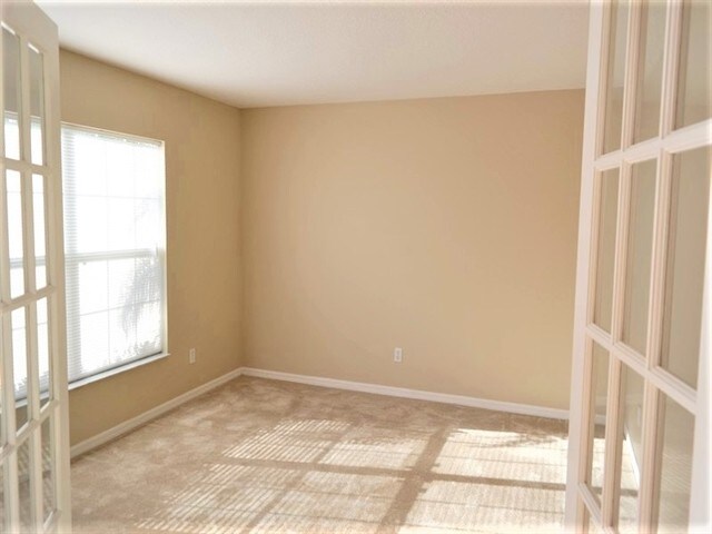 Building Photo - 1140 Hill Mount Drive
