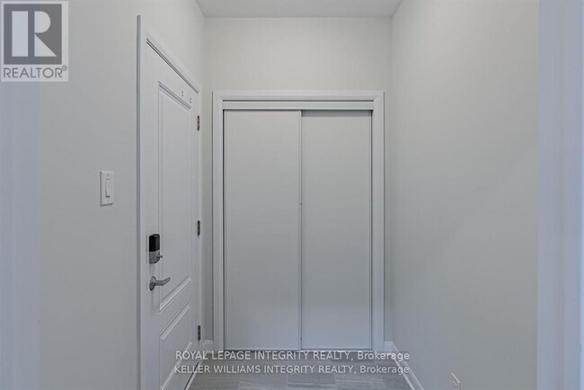 Building Photo - 275 Elsie MacGill Walk