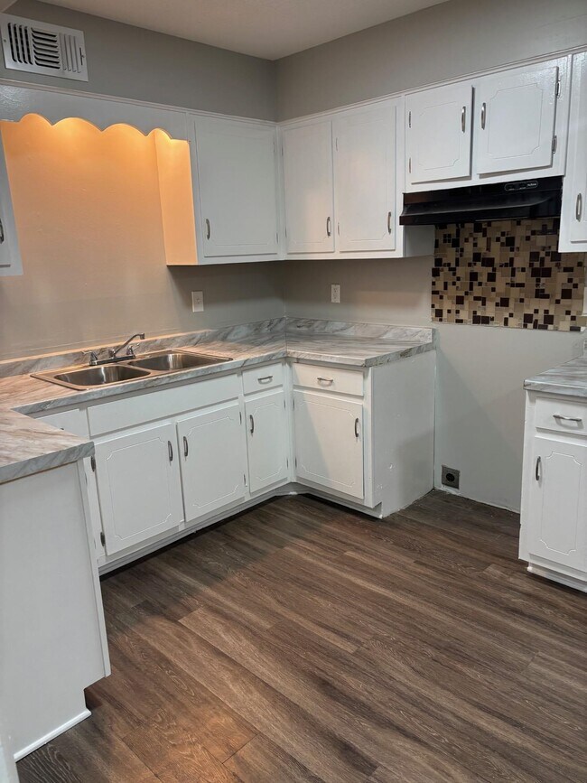 Foto del edificio - 3124 Boone St