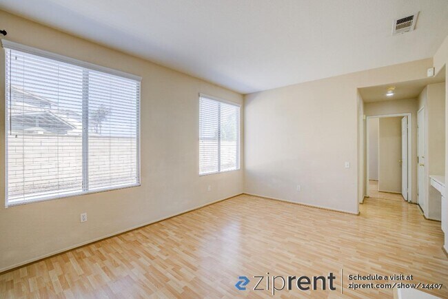 Foto del edificio - 5838 Cornish Heath Ct