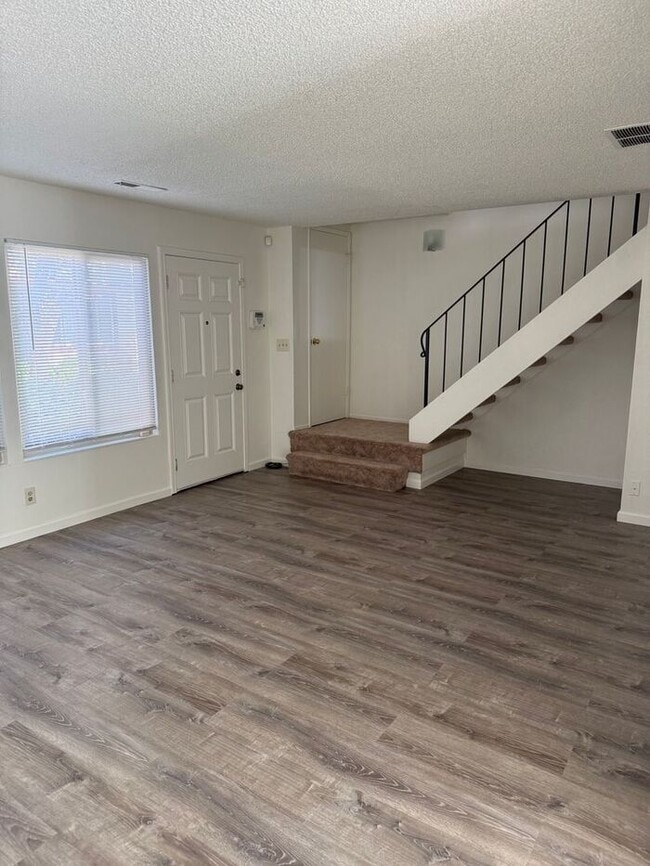 Photo - Great 2-Story Townhome