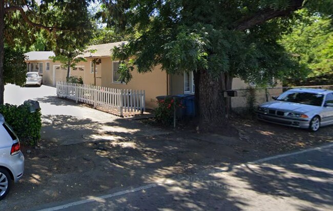 Building Photo - 477 Carlos Ave