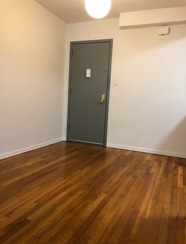 Building Photo - 6148 219th St