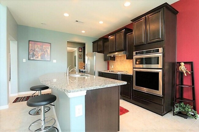 Foto del edificio - 4811 Lennon Park Ct