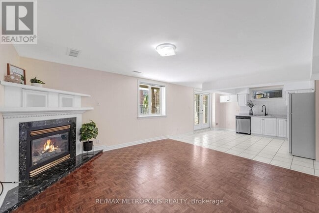 Building Photo - 1800 Holbrook Ct