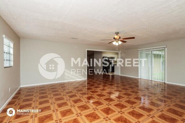 Foto del edificio - 1114 Ivanhoe St NW, Palm Bay, FL 32907