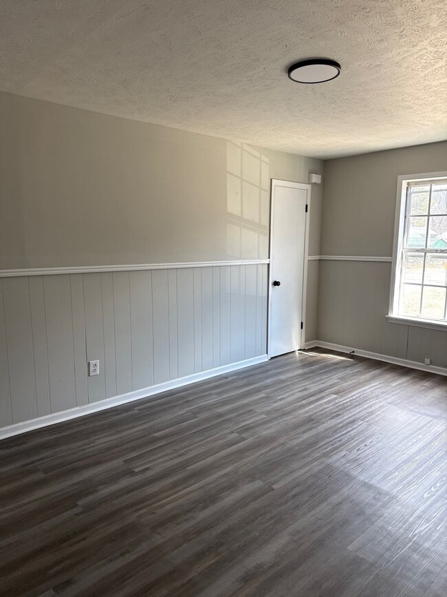 Building Photo - 40 W Cooper St