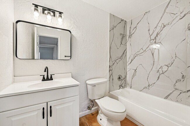 Foto del edificio - Infinity Lakeside