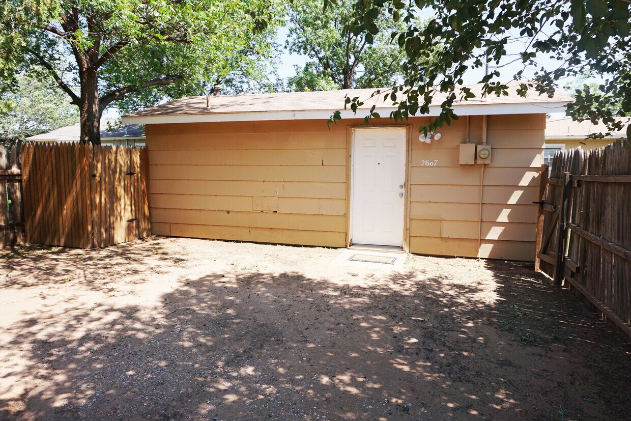 Foto principal - 2607 43rd St
