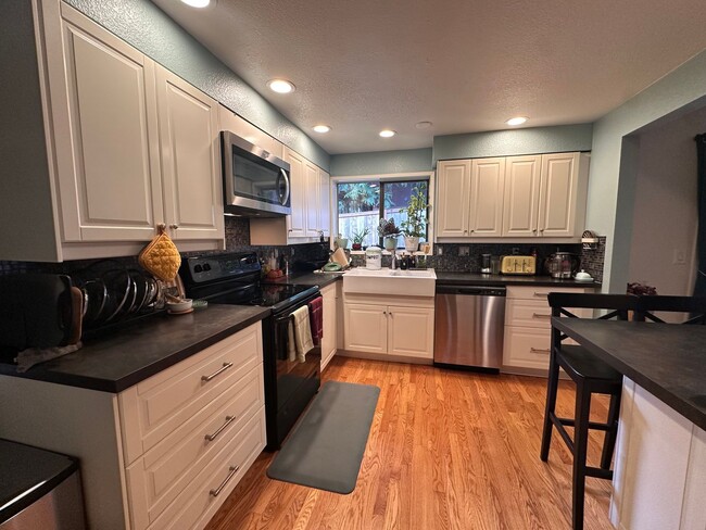 Building Photo - Wonderful Two-Story Seattle House ready to...