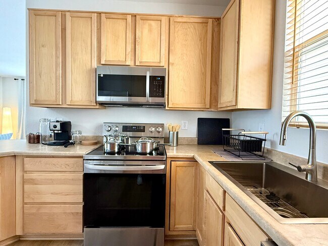 Foto del edificio - 2132 Clipper Way
