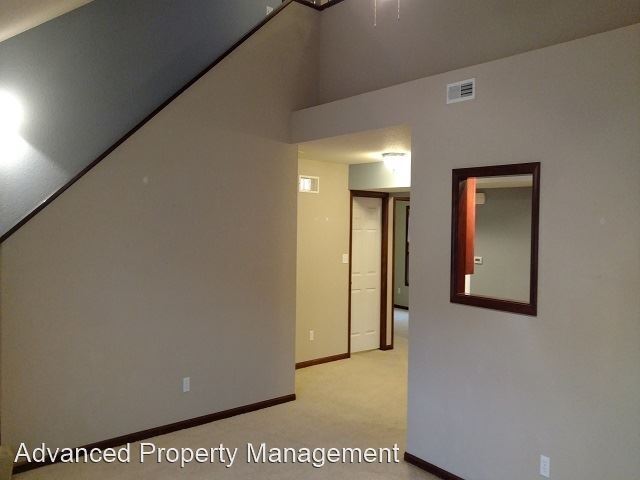 Building Photo - 4 br, 2 bath House - 4442 Nature Avenue