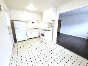 Building Photo - 4278 N 84th St